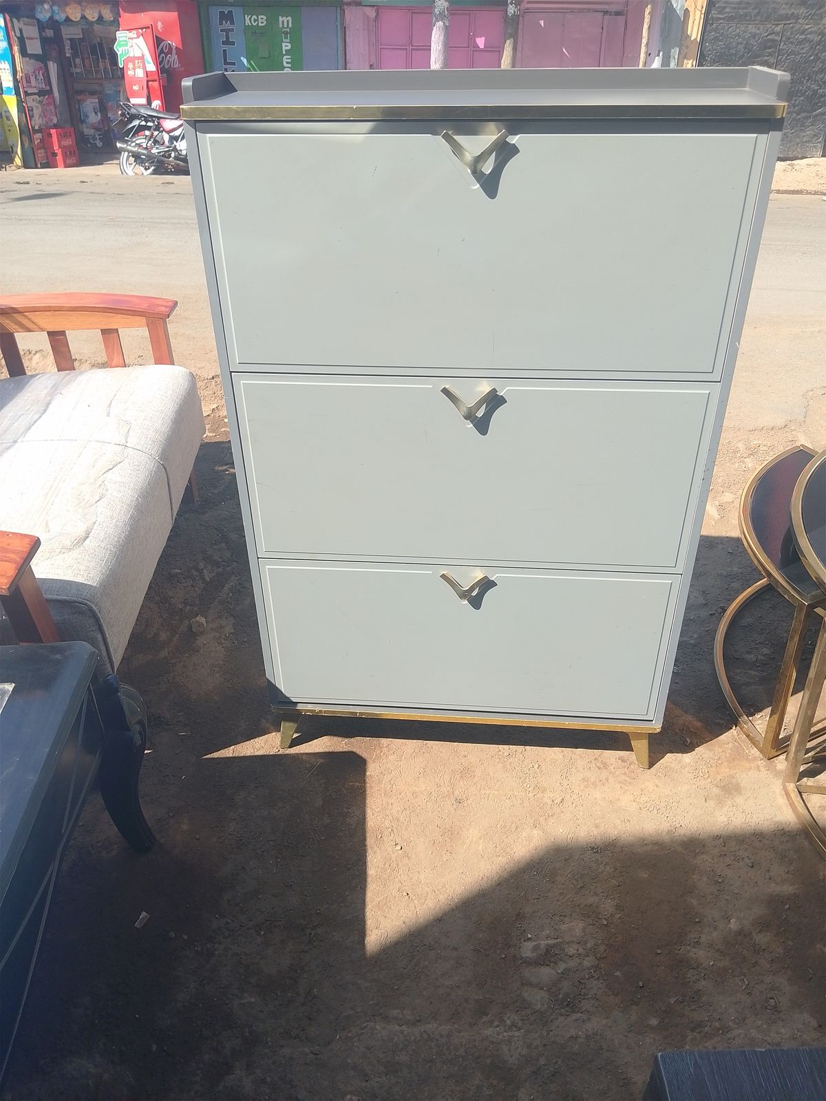 MODERN STYLISH SHOE CABINET WITH SPACIOUS STORAGE