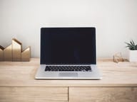 MacBook Pro 14" M3 — Space Grey
